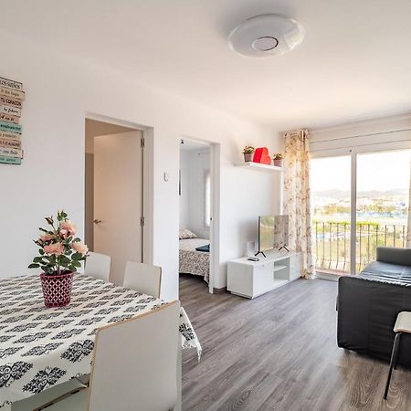 Lovely Apartment Barca 2 ซานต์อาเตรียเดเบซอซ ภายนอก รูปภาพ