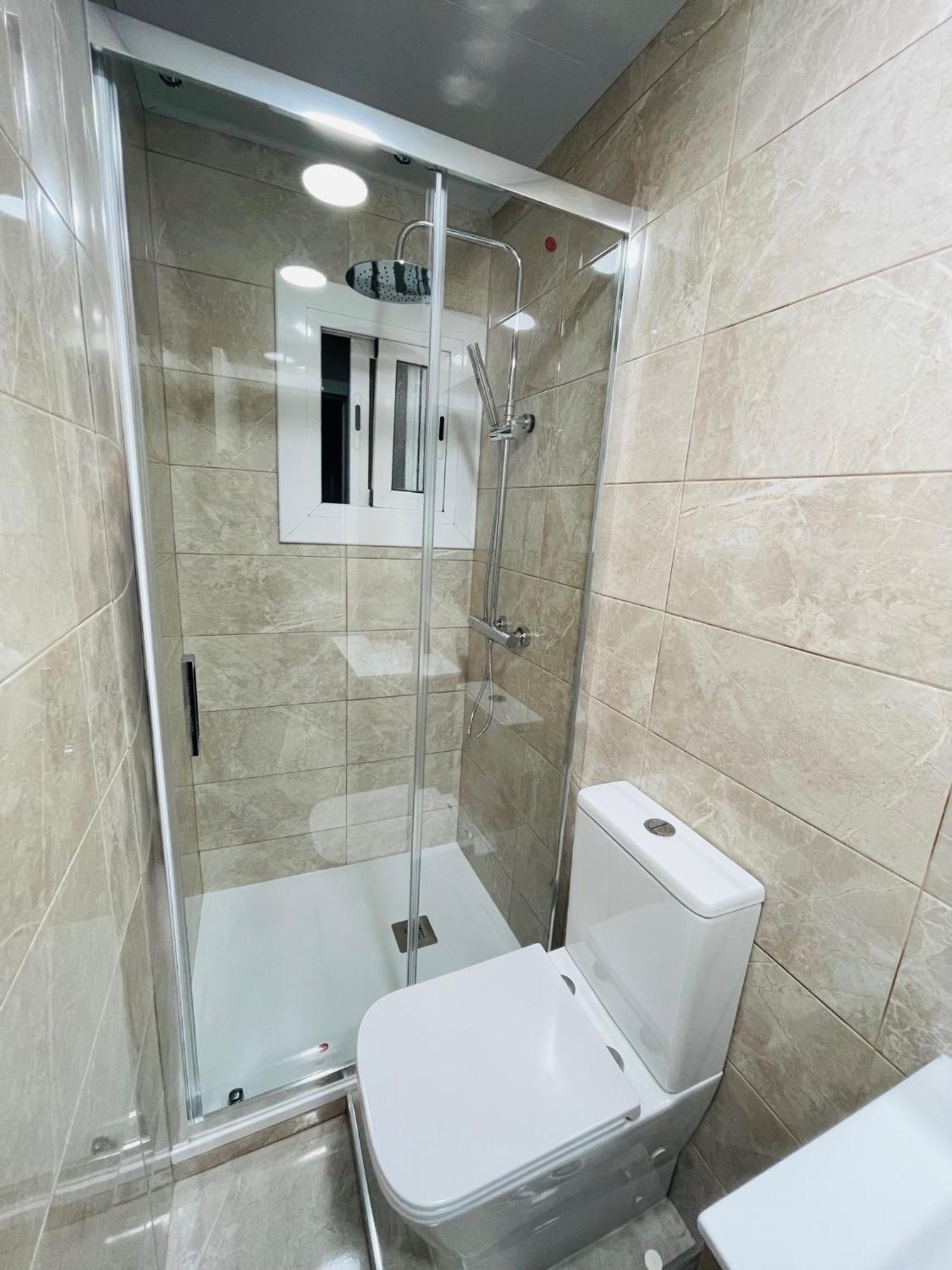 Lovely Apartment Barca 2 ซานต์อาเตรียเดเบซอซ ภายนอก รูปภาพ